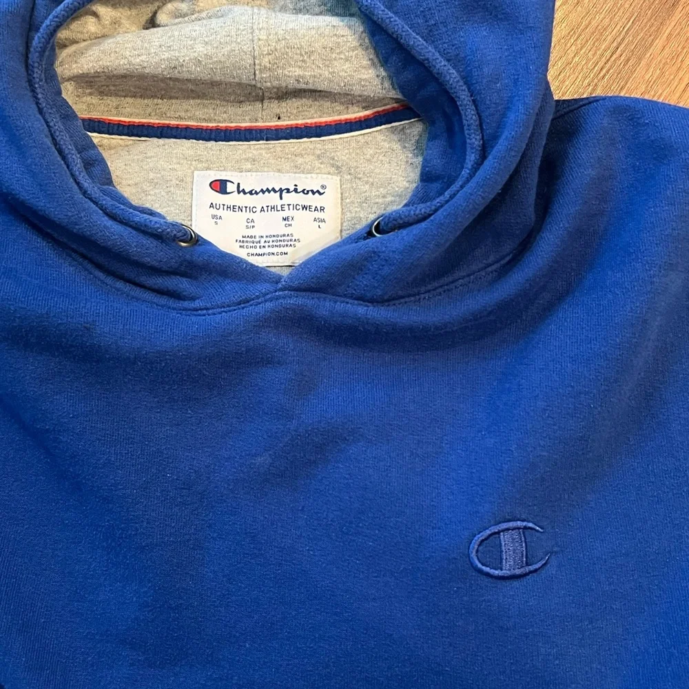 Small Champion Hoodie Bundle in Red & Blue
